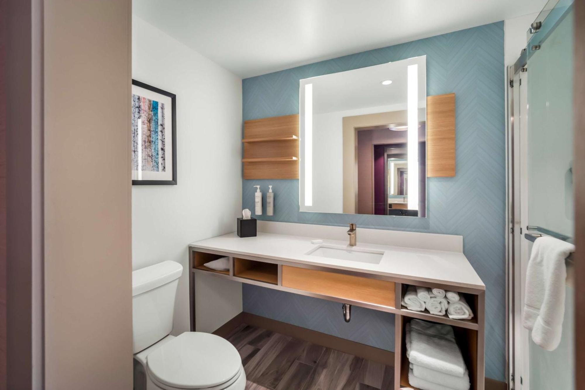 Hilton Garden Inn นอร์ทคอนเวย์ ภายนอก รูปภาพ