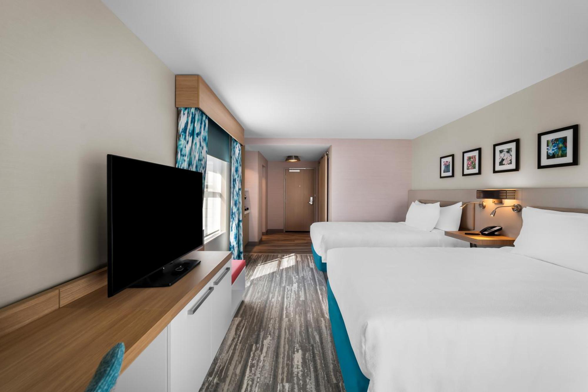Hilton Garden Inn นอร์ทคอนเวย์ ภายนอก รูปภาพ
